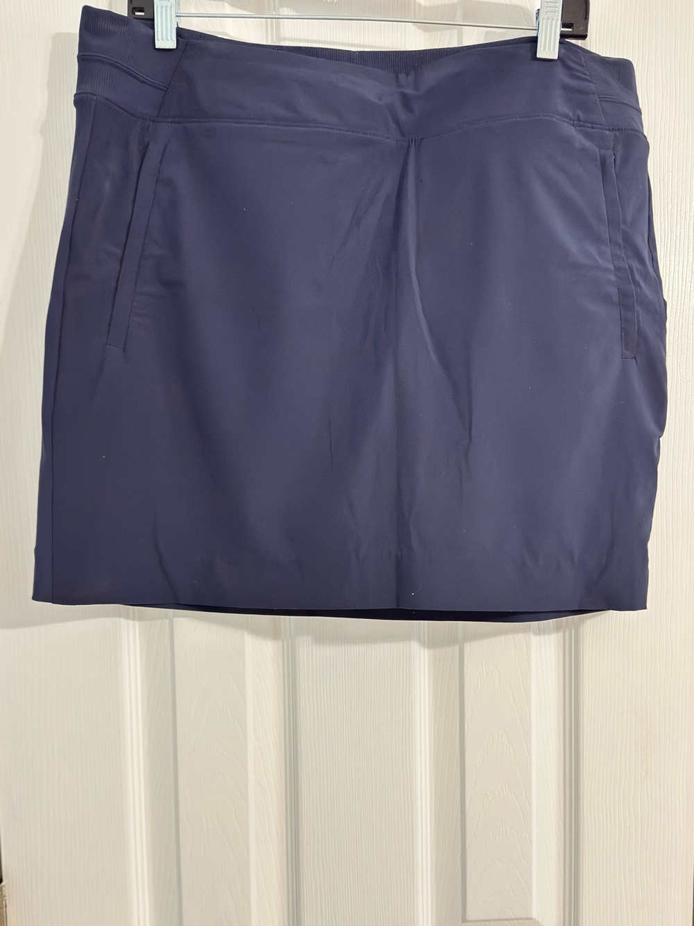 Athleta Brooklyn 16” Skort Size 14 Navy Blue Athletic Golf Tennis Skirt Shorts - Picture 2 of 12